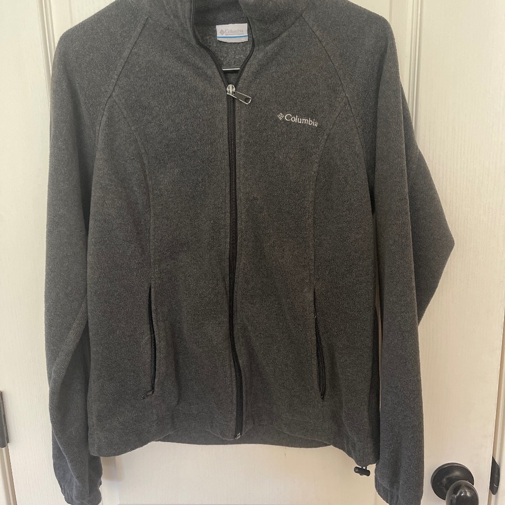 Women’s Fleece Columbia Jacket